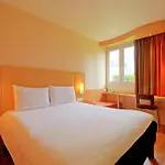 Ibis Beaulieu 3* بواتييه