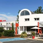 Ibis Beaulieu 3* Πουατιέ