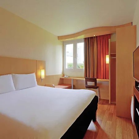 Hotel Ibis Beaulieu 3*
